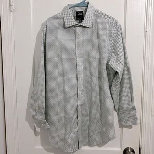 Jade Green and white Jos A Bank travel tech tailored fit 17–33